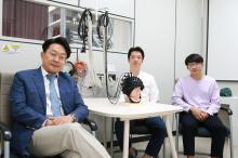 Dr. Jinung An (left), Dr. Seunghyun Lee (middle), and Mr. Sang-hyeon Jin (right)