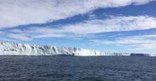 Dotson Ice Shelf, Amundsen Sea, Antarctica (Photo: Taewook Park) 