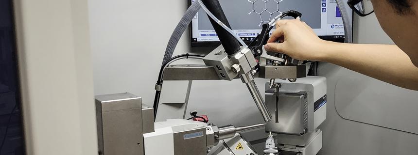 X-ray diffractor