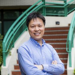 Dr. Lewis Cheung Ting