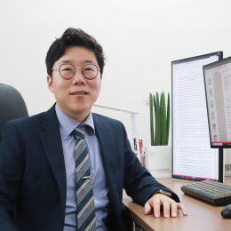 Picture of Prof. Jeongho Kwak