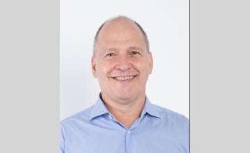 Dr. Pablo Bifani