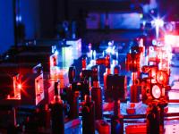 The hidden order in DNA diffusion