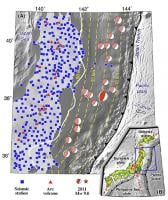 Upper and lower plate controls on the 2011 Tohoku-oki earthquake