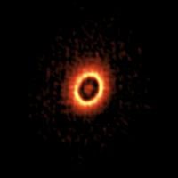 ALMA image of the dusty disk around the young star DM Tau