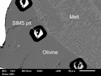 The electron micrograph of the recovered sample